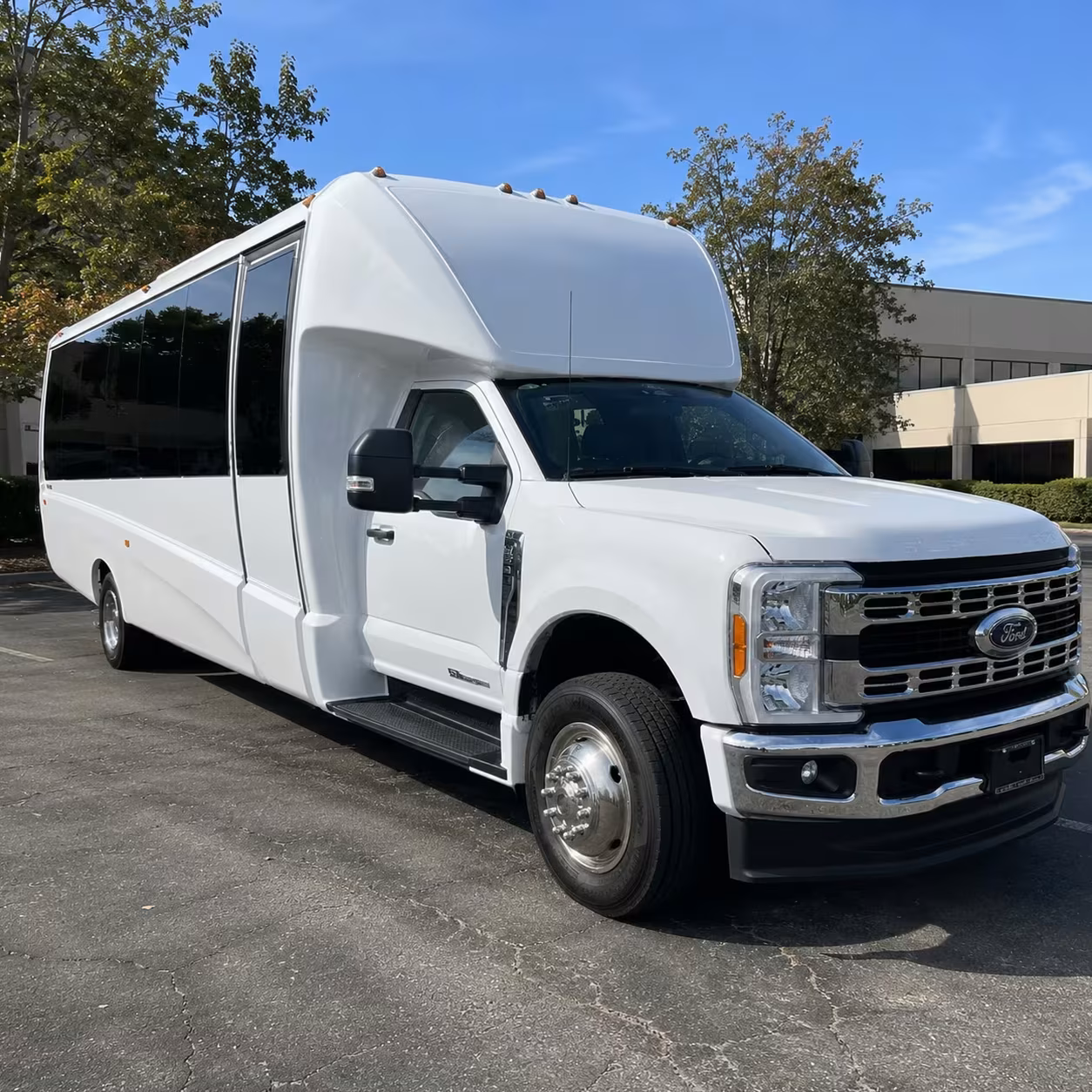 15 passenger minibus