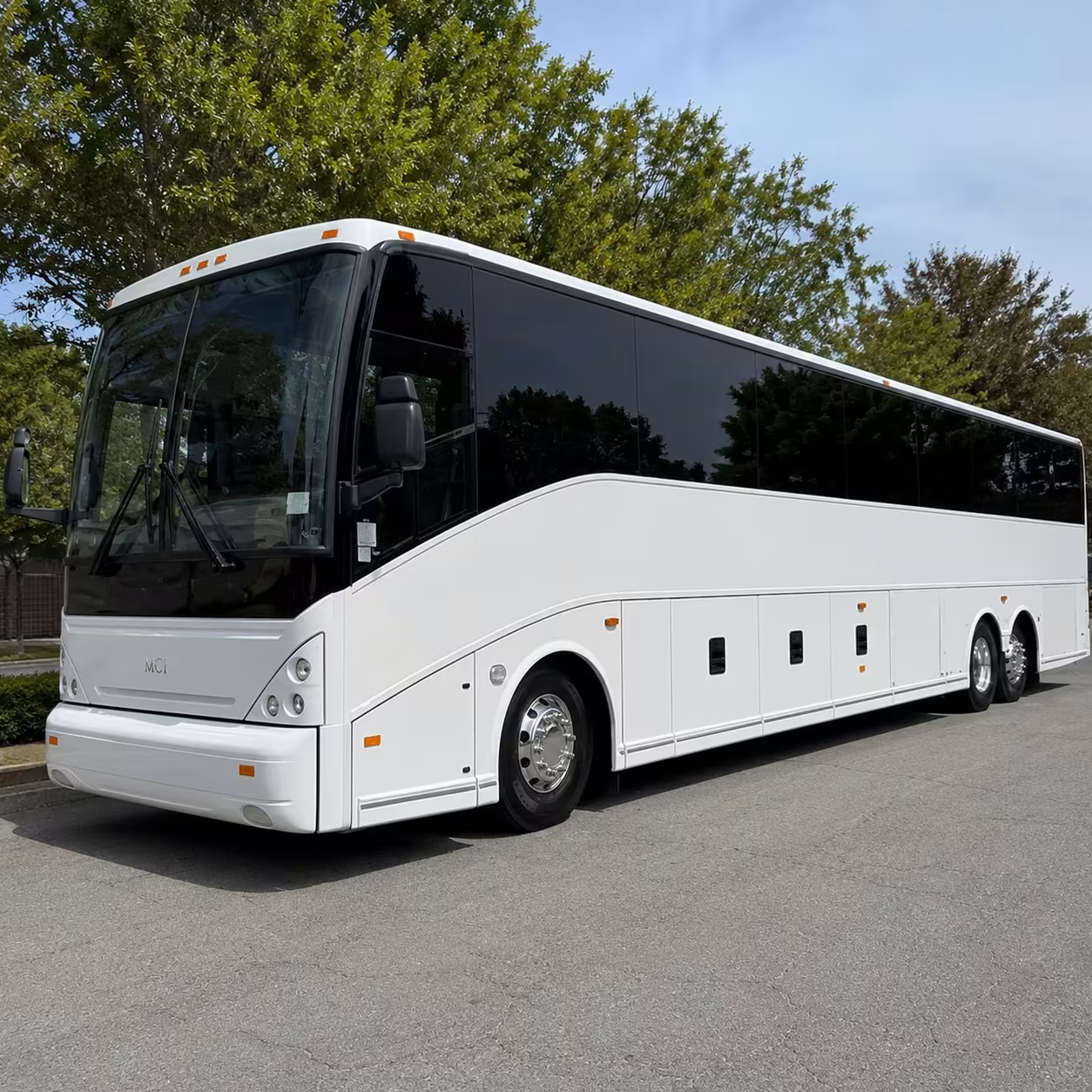 book corporate and convention airport shuttles in santa barbara