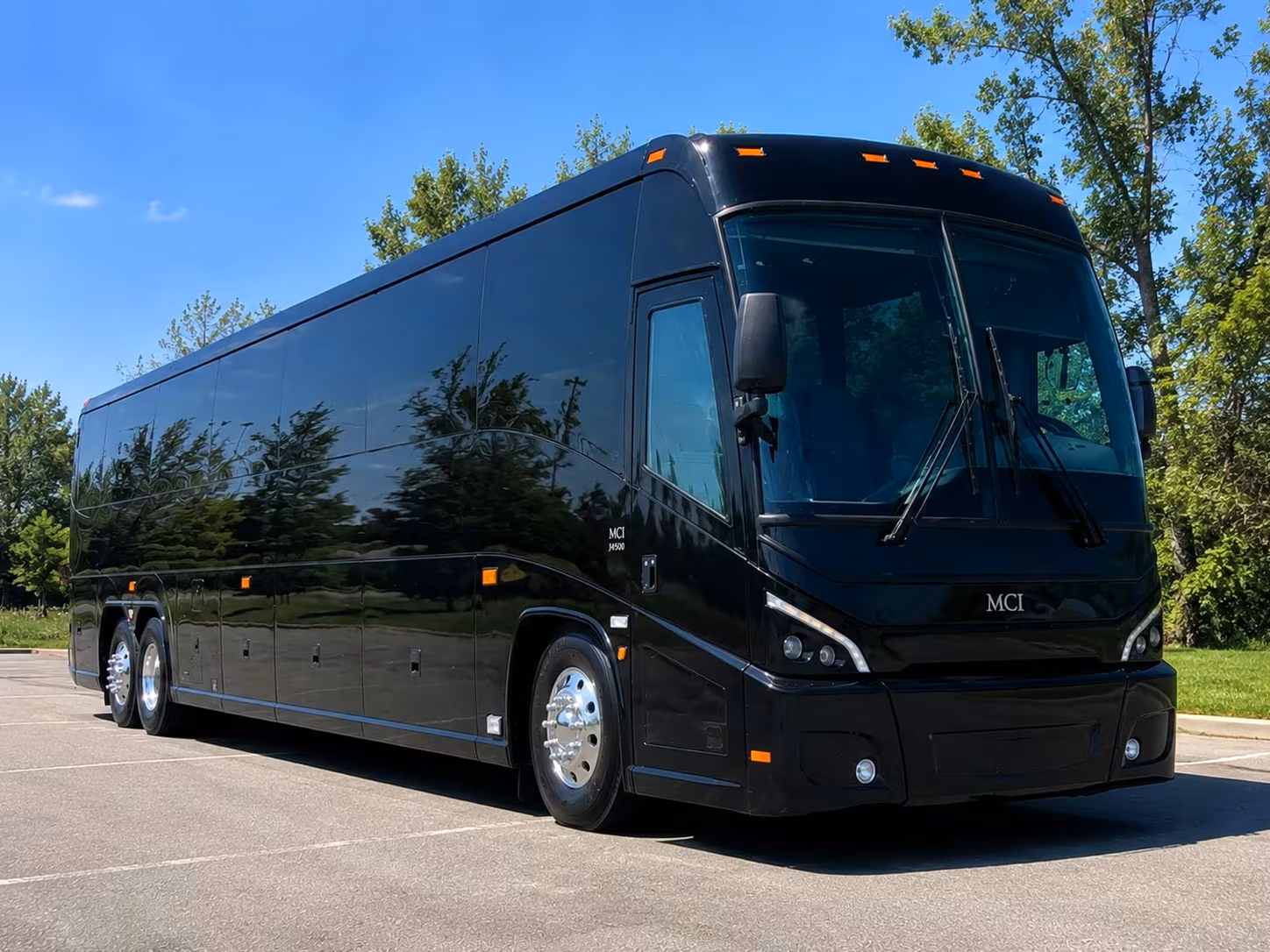 charter buses and minibuses for santa barbara museum field trips