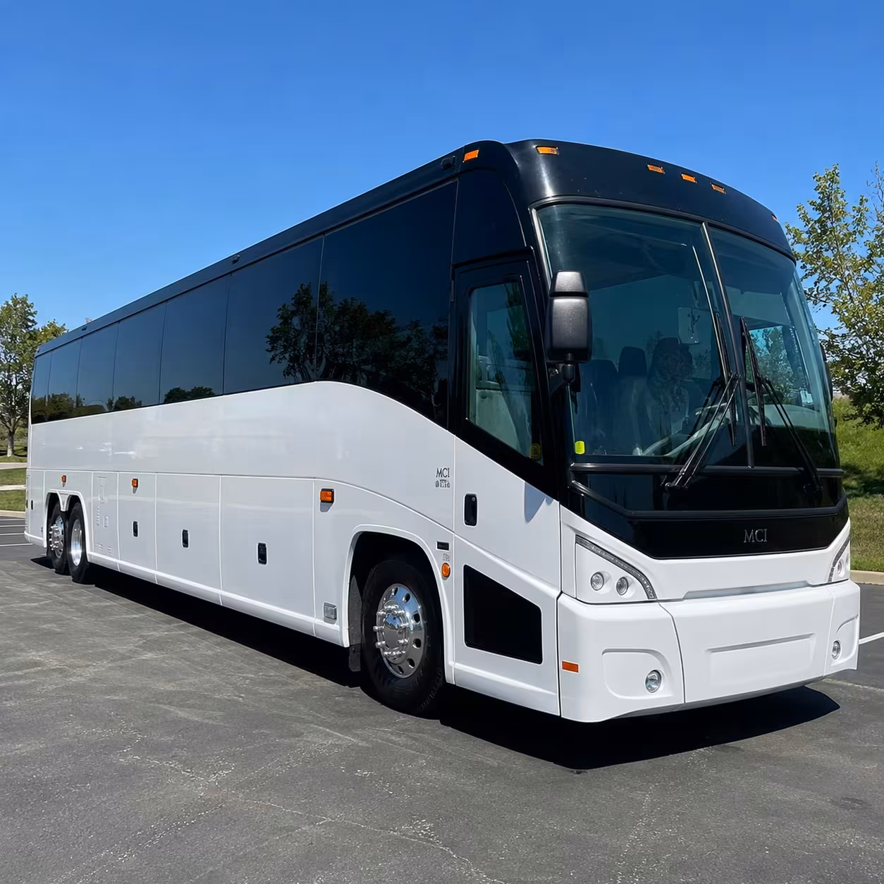 santa barbara airport charter bus rentals to hotels and resorts
