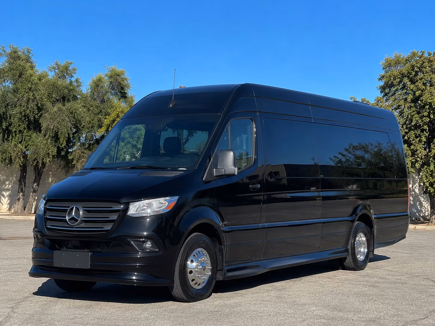transportation serving santa barbara and nearby cities
